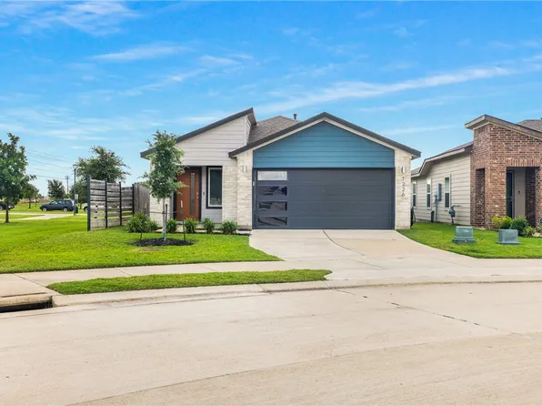 1226 Amistad Loop, College Station, TX 77845