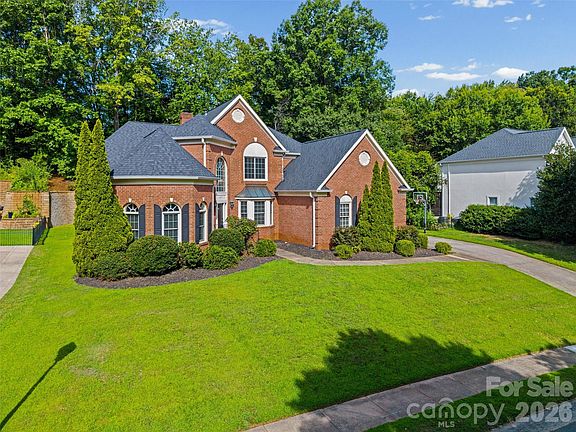 2nd image of 6917 Riesman Ln