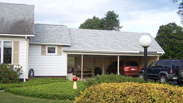 2nd image of 33156 N Main St