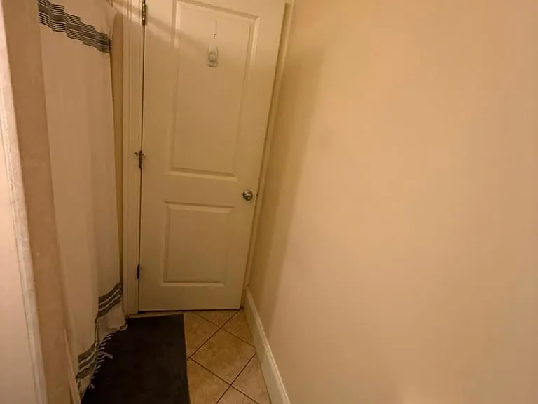 25 Lothrop St #2U — Photo 9