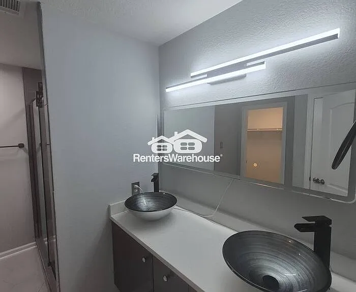 9323 Bowen Dr — Photo 14