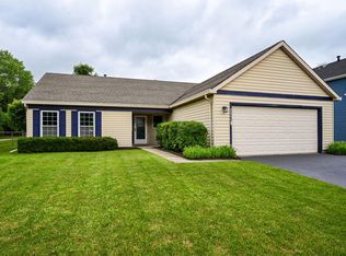 2205 Stirrup Ln, Wheaton, IL 60189