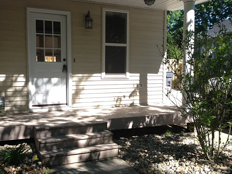 723 Jones St — Photo 3
