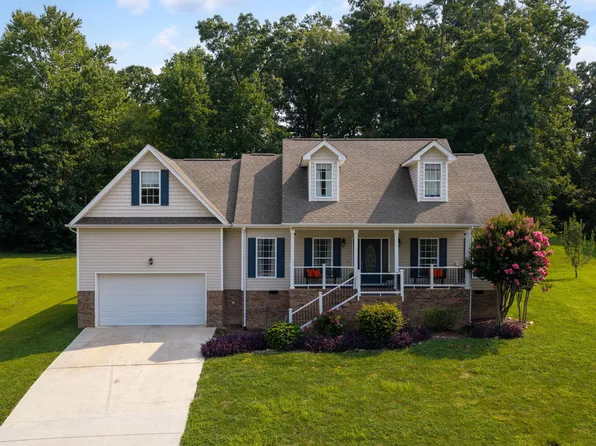 409 Olivia Ln, Soddy Daisy, TN 37379