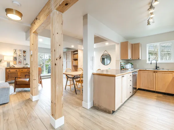 41449 Government Rd #22, Squamish, BC V8B 0G4