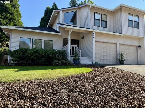 520 SE 15th St, Gresham, OR 97080