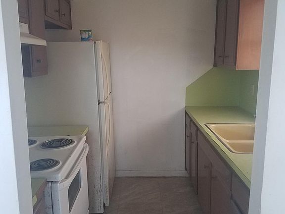 4th image of 1601 W McIntyre St APT 5