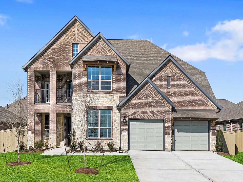 Welcome home to 3114 Wickfield Pass Lane Located in Westland Ranch and zoned to Clear Creek ISD.