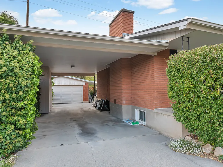 2405 E Sundown Ave — Photo 34