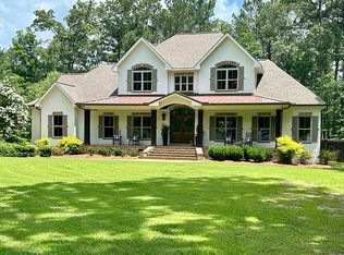 907 Smyth Lake Rd, Louisville, MS 39339