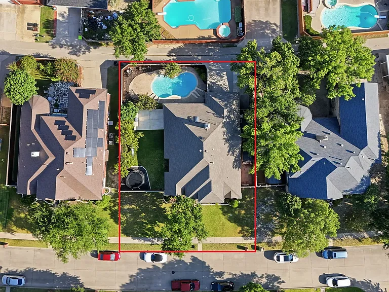 2416 McCarran Dr — Photo 56