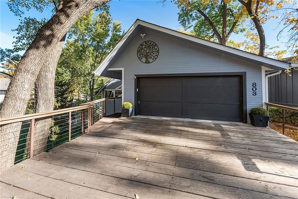 803 NW South Shore Dr, Lake Waukomis, MO 64151 Zillow