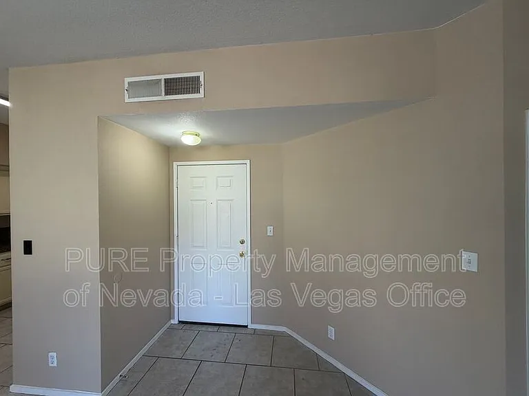 7230 Indian Creek Ln #104 — Photo 10