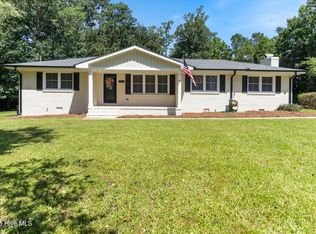 56 Gibson Dairy Rd, Elizabethtown, NC 28337