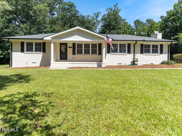 56 Gibson Dairy Road, Elizabethtown, NC 28337