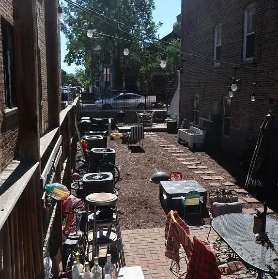 1260 N Greenview Ave #1R — Photo 25