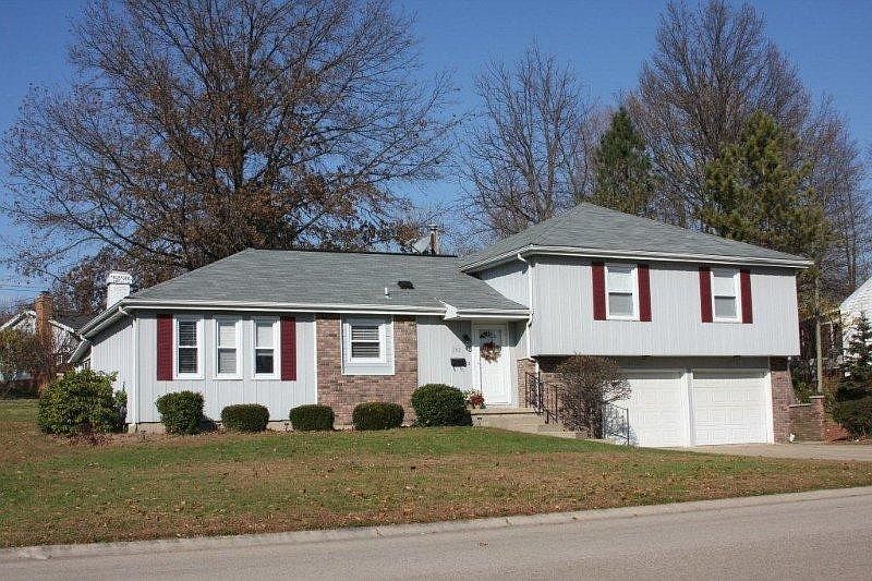 1st image of 2112 Meadowlake Dr