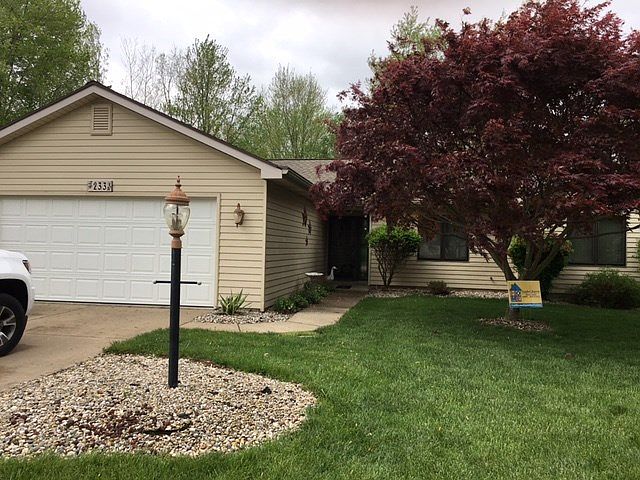 1st image of 233 River Run Ct