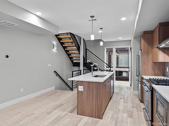 5th image of 3274 W Conejos Place