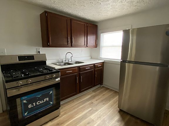 2nd image of 310 N 27th St
