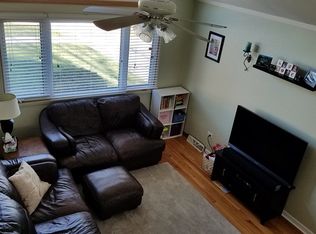 14530 Tripp Ave, Midlothian, IL 60445