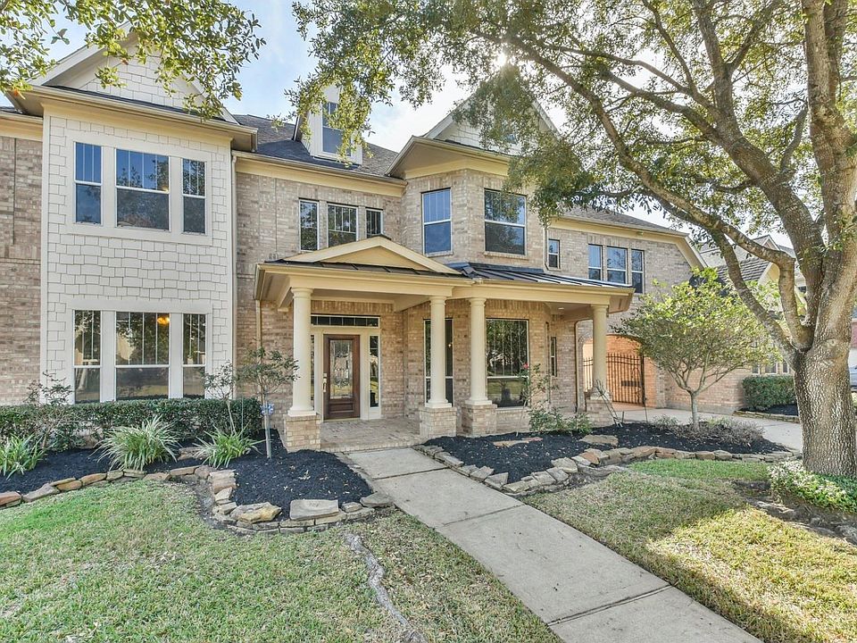 1st image of 16315 Mahogany Crest Dr