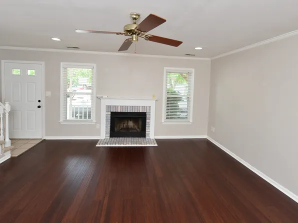 534 Pine Tops Ct, Virginia Beach, VA 23451