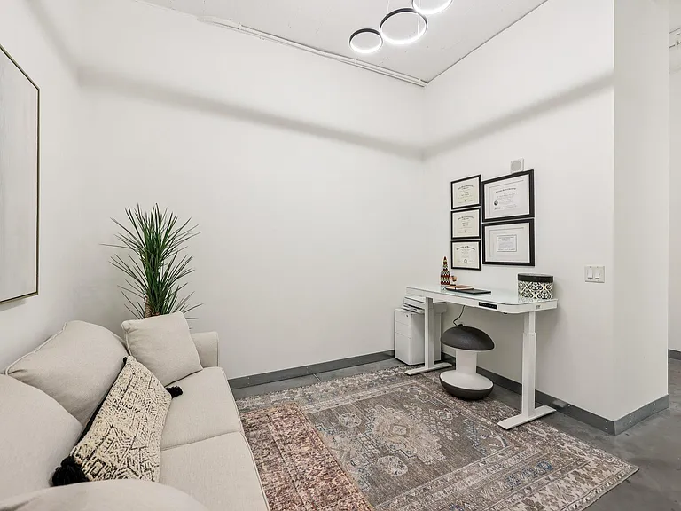 2929 Chicago Ave #1105 — Photo 18