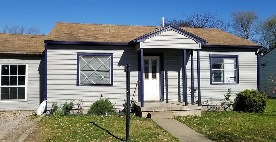 1st image of 533 Hoke Smith Dr