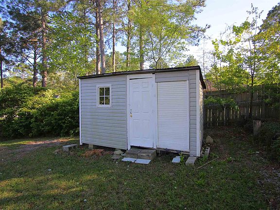 5th image of 160 Glenshannon Dr
