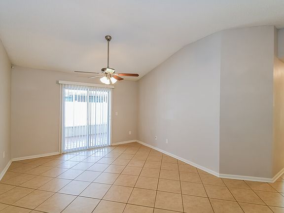 3rd image of 5462 Catspaw Ln