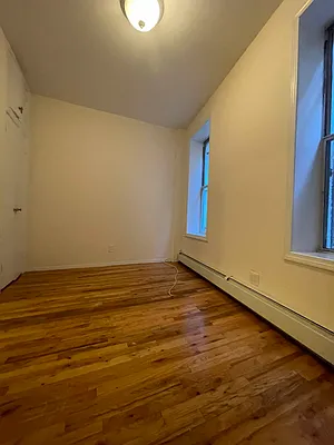 Rented by Bond New York | media 3