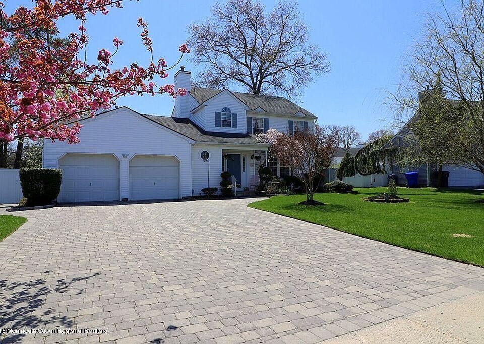 1st image of 1277 Beauchamps Pl