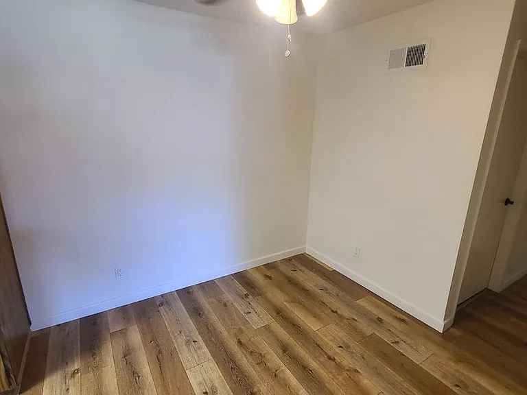 9169 Village Glen Dr #258 — Photo 14
