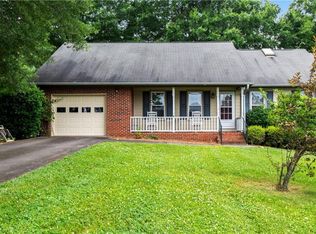 201 Forrest Oaks Dr, King, NC 27021