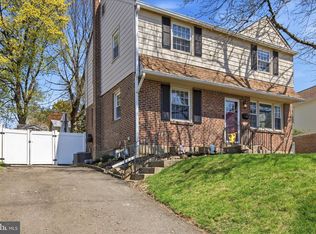 2907 Kanes Rd, Willow Grove, PA 19090