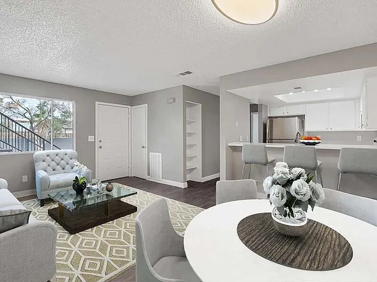 The Harrison Apartments — Photo 11