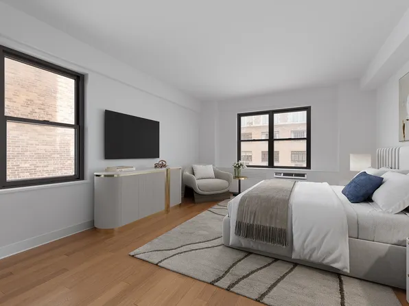 2 Tudor City Place image 4 of 7