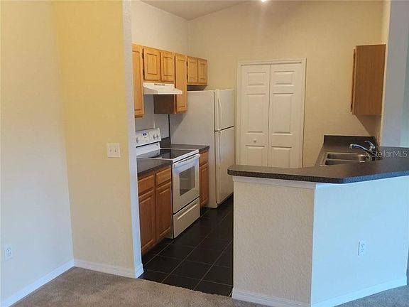 3rd image of 5959 Westgate Dr APT 1534