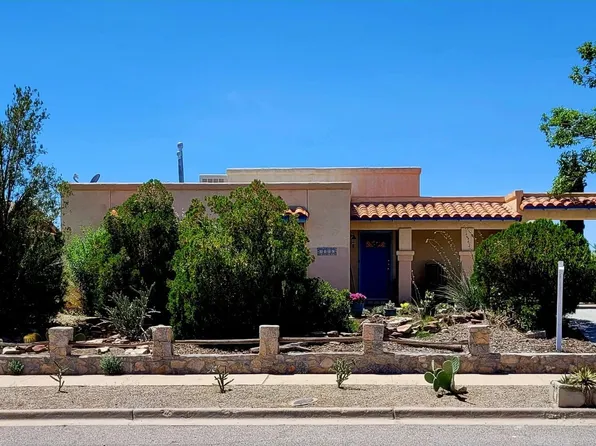7076 Villa Hermosa Dr, El Paso, TX 79912