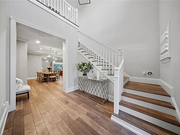3rd image of 2867 Coco Lakes DR