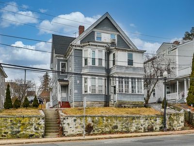 176 Broadway, Methuen, MA, 01844