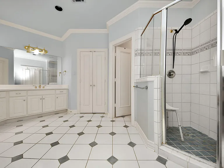 605 W Polk St #B — Photo 30
