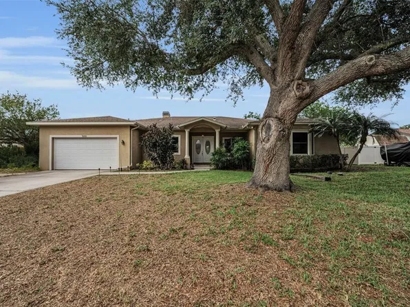 1888 Bugle Ln, Clearwater, FL 33764