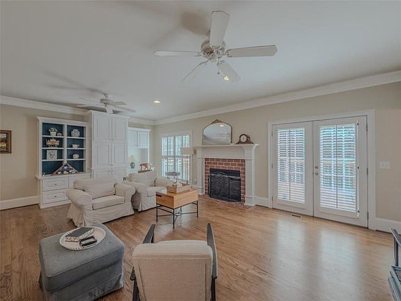 4th image of 1400 McWilliams Rd SW