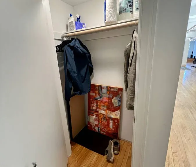 609 Market St E #107 — Photo 11
