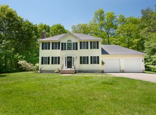 261 Pommogussett Rd, Rutland, MA 01543