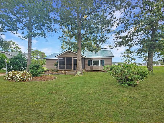 3rd image of 37240 Main Sail Ct