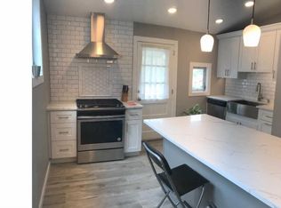 605 Arthur St, Philadelphia, PA 19111