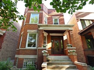 2055 W Cullom Ave #1, Chicago, IL 60618